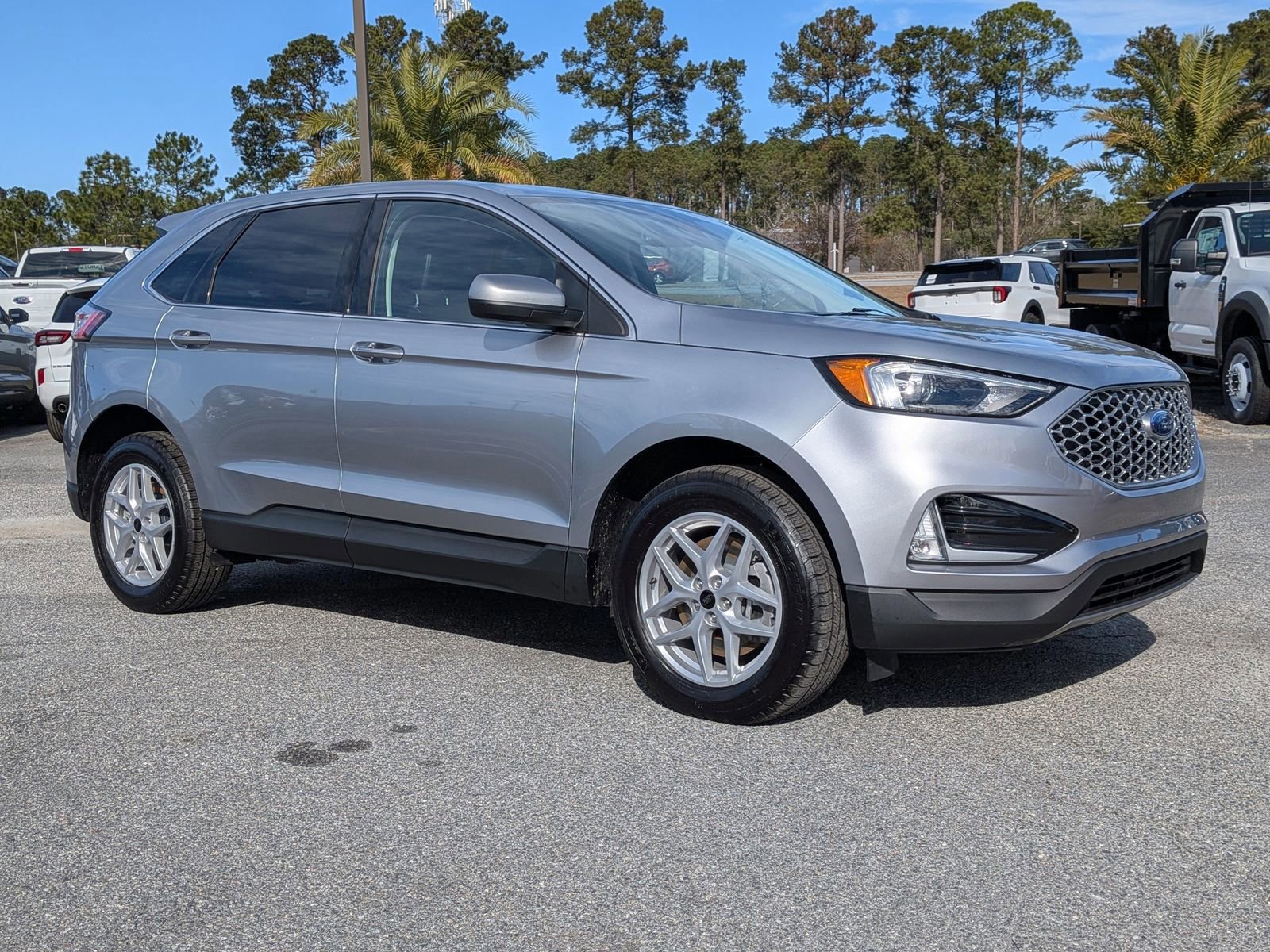 Certified 2024 Ford Edge SEL w/ Convenience Package image 8