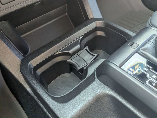 Used 2021 Toyota Tacoma SR AWD/4WD image 17