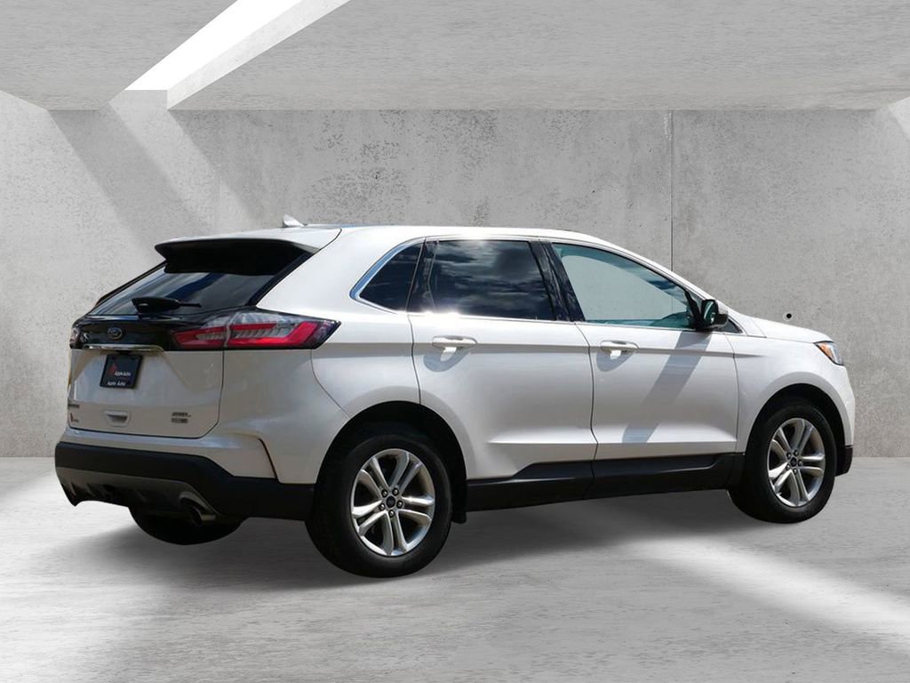 Certified 2019 Ford Edge SEL w/ Equipment Group 201A AWD/4WD image 3