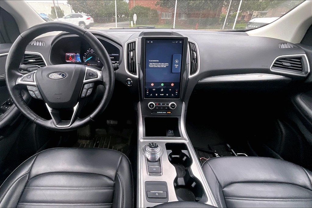 Certified 2022 Ford Edge SEL w/ Convenience Package AWD/4WD image 14