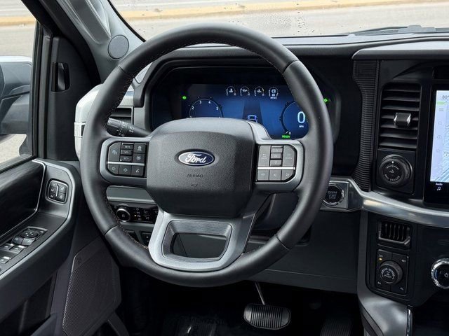 Certified 2025 Ford F150 Lariat w/ Equipment Group 502A High image 19