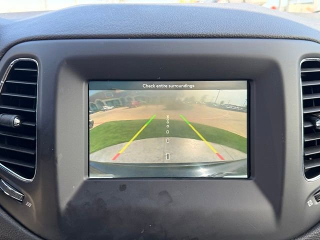 Used 2019 Jeep Compass Latitude image 16