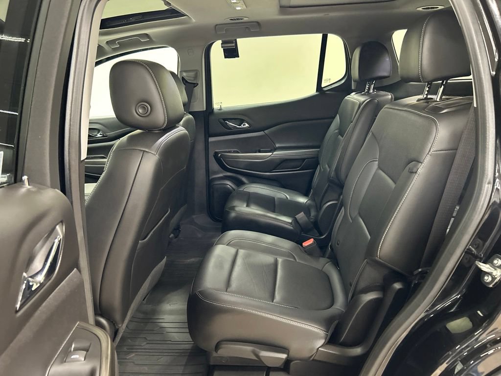 Used 2023 GMC Acadia SLT w/ Preferred Package AWD/4WD image 29