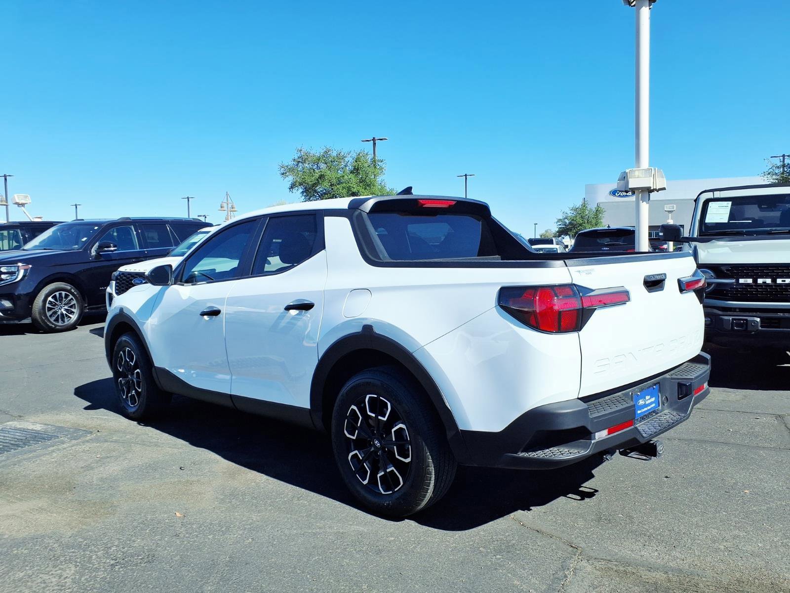 Used 2022 Hyundai Santa Cruz SEL FWD image 5