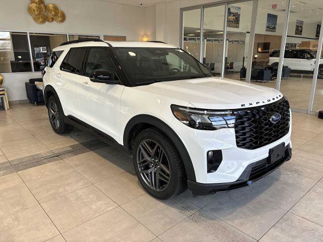 Certified 2025 Ford Explorer ST image 7