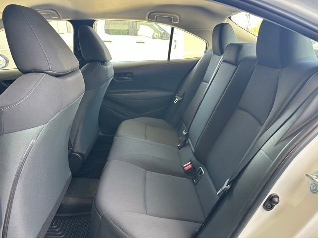 Used 2022 Toyota Corolla LE image 14