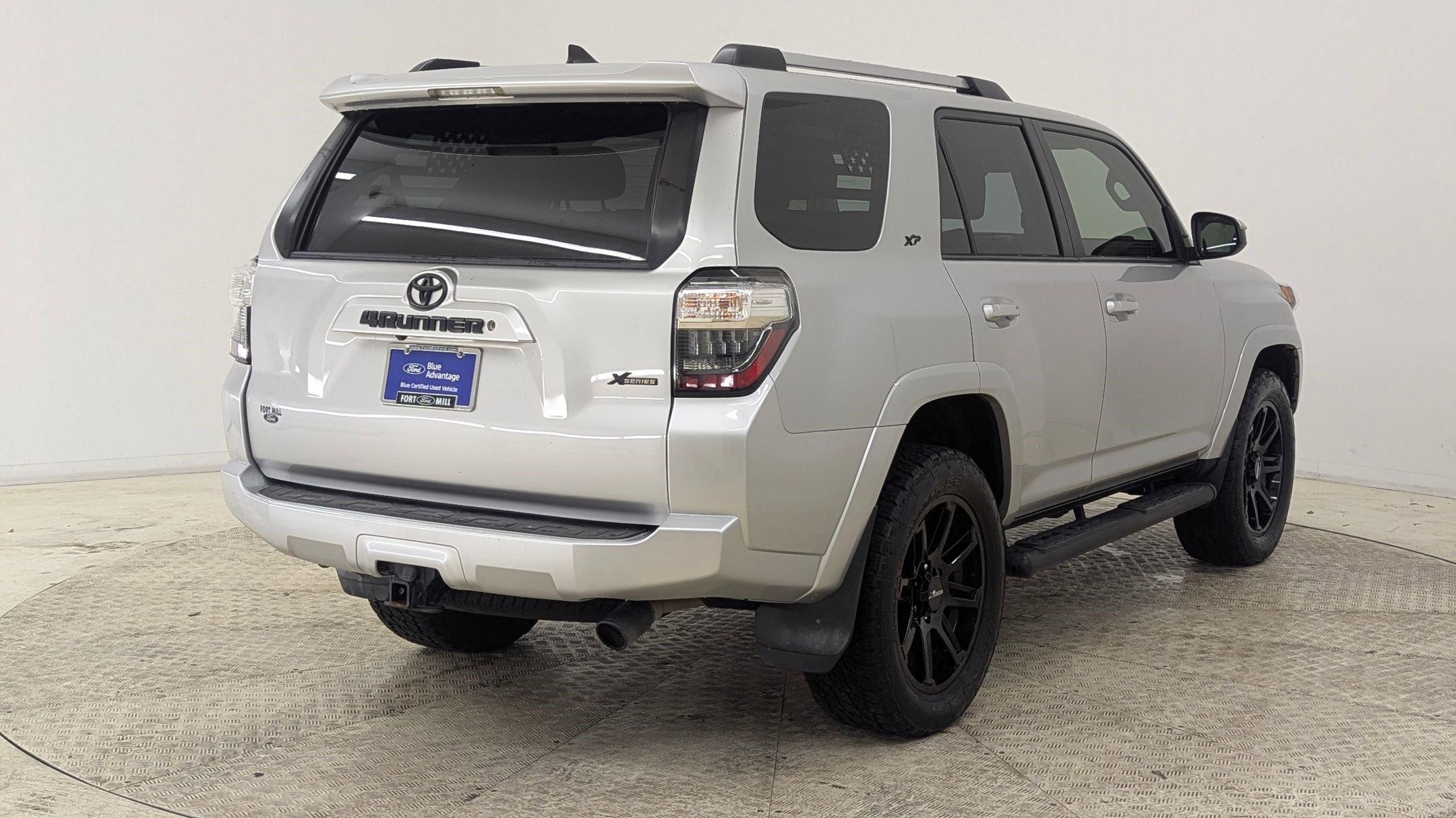 Used 2021 Toyota 4Runner SR5 image 9