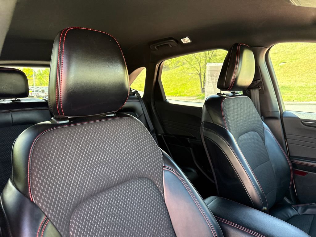 Certified 2023 Ford Escape ST-Line AWD/4WD image 30