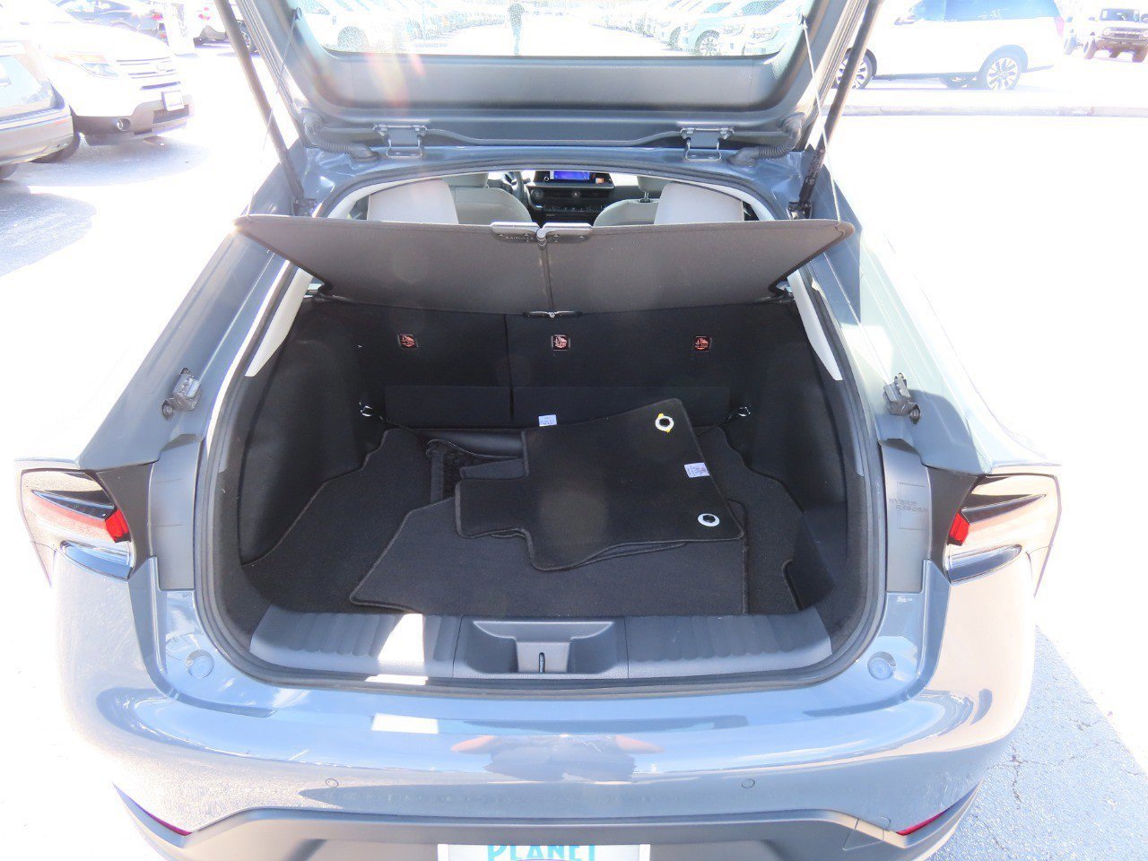 Used 2023 Toyota Prius LE image 15