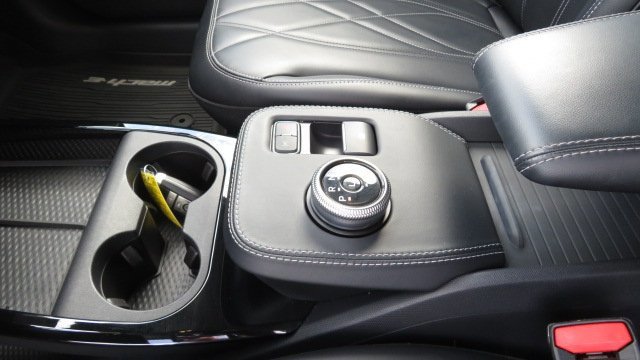 Certified 2021 Ford Mustang Mach-E Select w/ Comfort/Appearance Package image 18