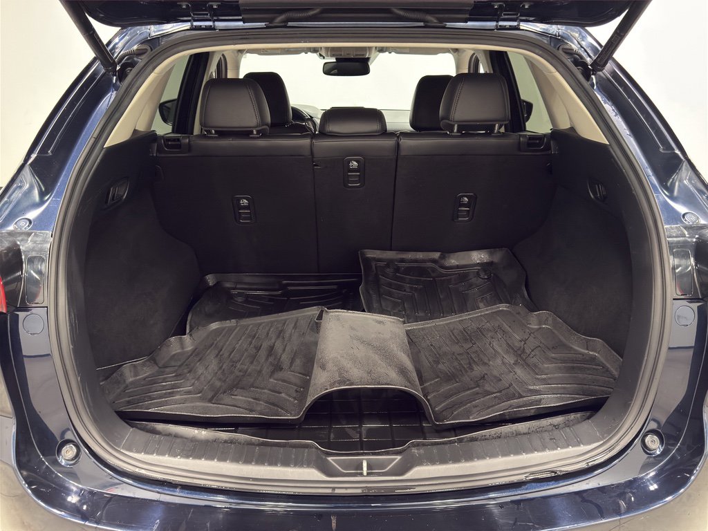 Used 2019 MAZDA CX-5 Touring image 33