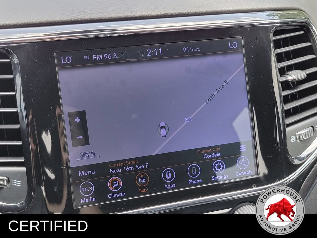 Used 2020 Jeep Grand Cherokee Overland RWD image 27