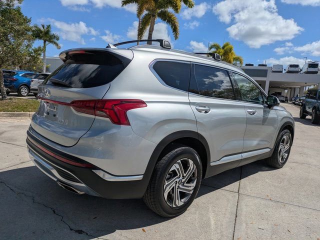 Used 2023 Hyundai Santa Fe SEL w/ Premium Package image 4