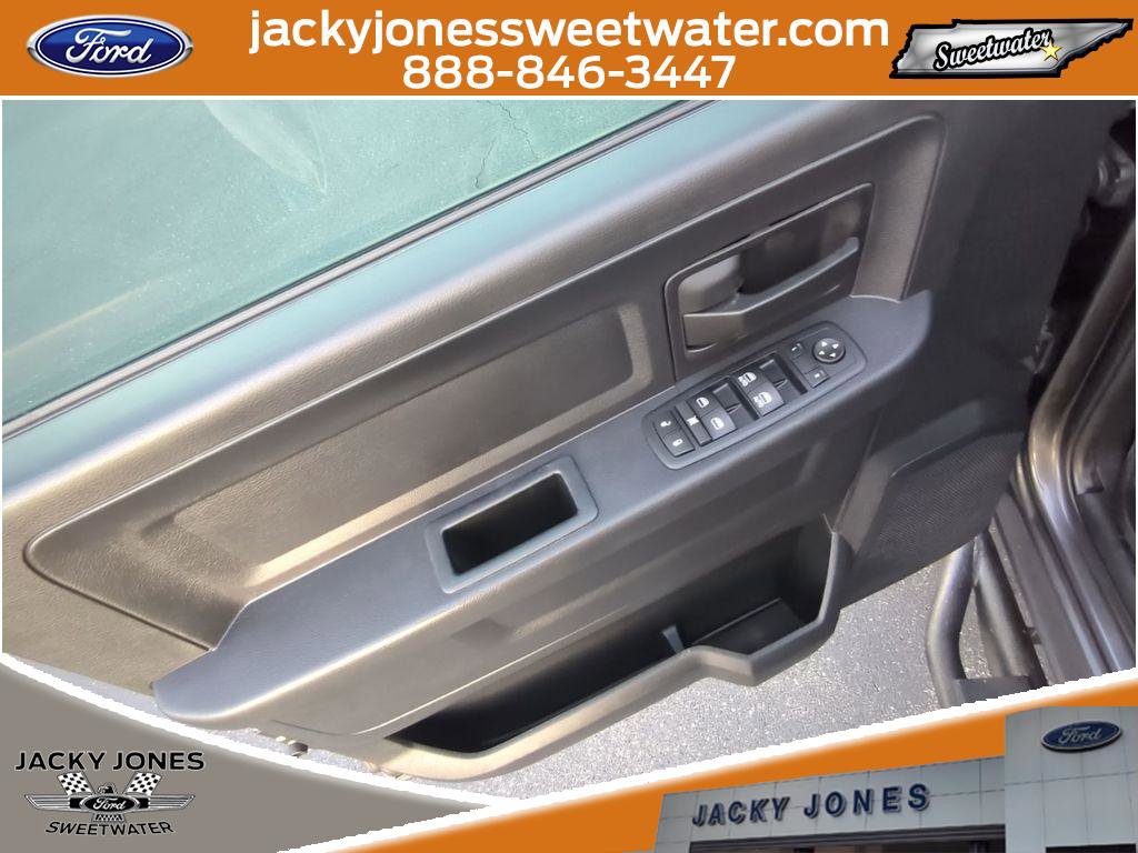 Used 2017 RAM 1500 Express w/ Express Value Package image 12