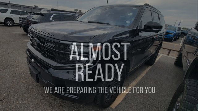 Certified 2025 Ford Expedition Platinum w/ Stealth Performance Package image 5