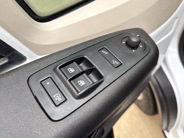 Used 2020 RAM ProMaster 2500 w/ Interior Convenience Group FWD image 13