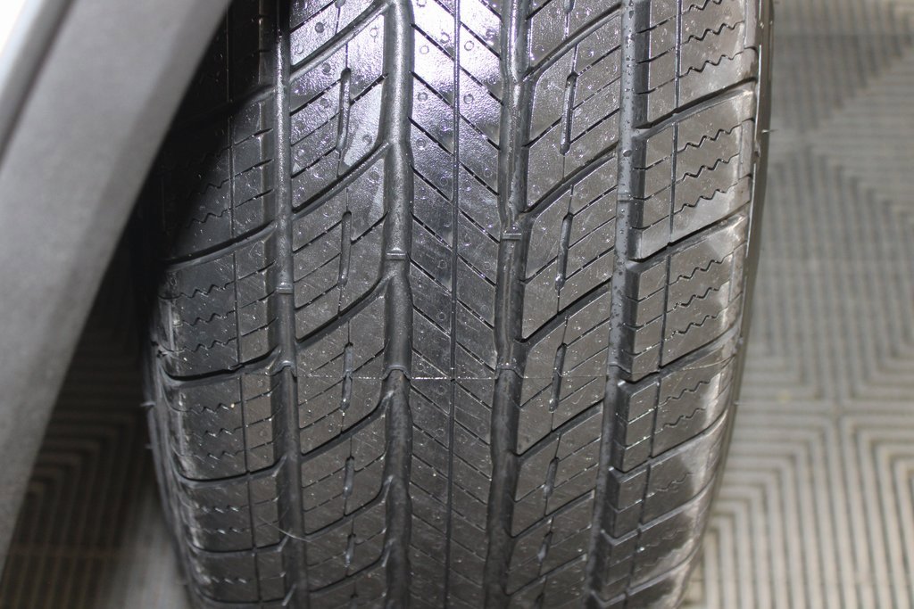 Certified 2020 Ford Escape SE image 27