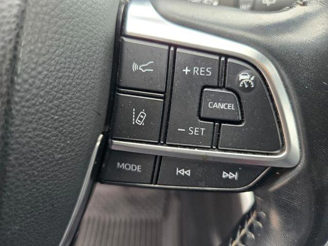 Used 2021 Toyota Highlander XLE FWD image 20