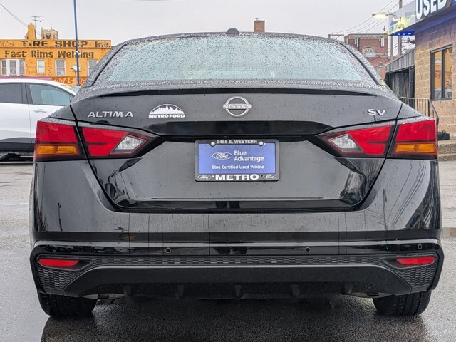 Used 2024 Nissan Altima 2.5 SV FWD image 5