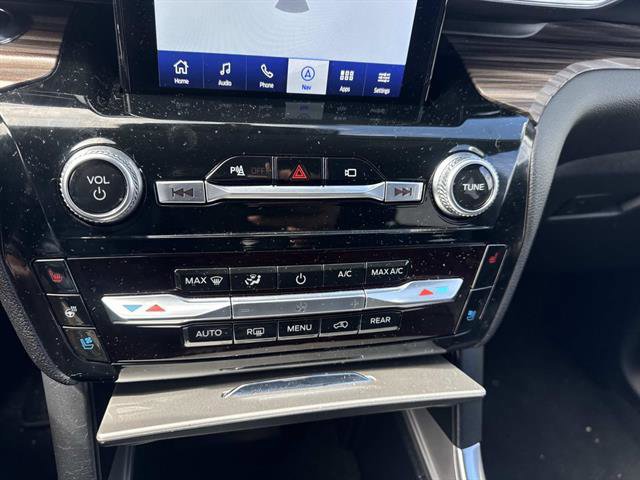 Certified 2022 Ford Explorer Limited w/ Limited Technology Package image 13