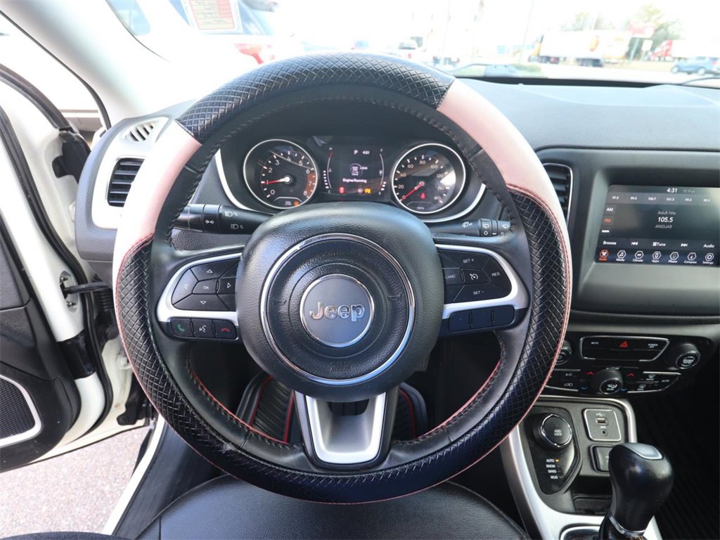 Used 2019 Jeep Compass Latitude image 17