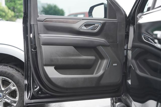 Used 2023 Chevrolet Tahoe Z71 AWD/4WD image 32