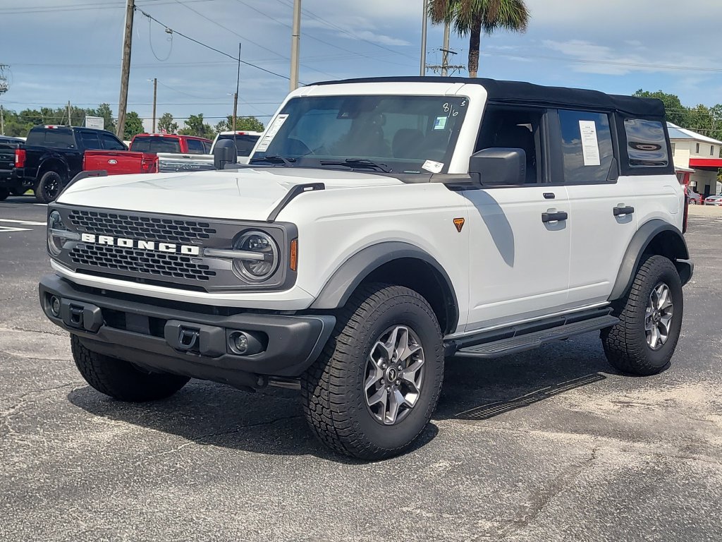 Certified 2022 Ford Bronco Badlands AWD/4WD image 2