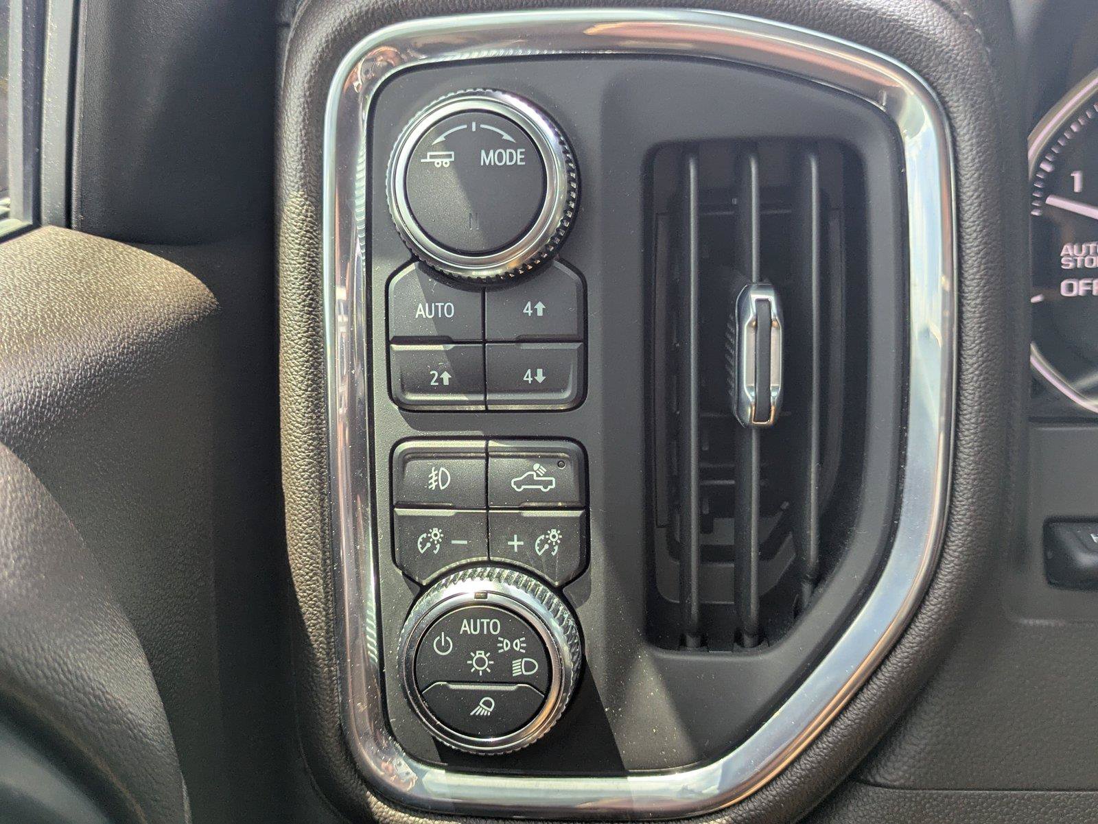 Used 2022 GMC Sierra 1500 Denali w/ Denali Reserve Package AWD/4WD image 24