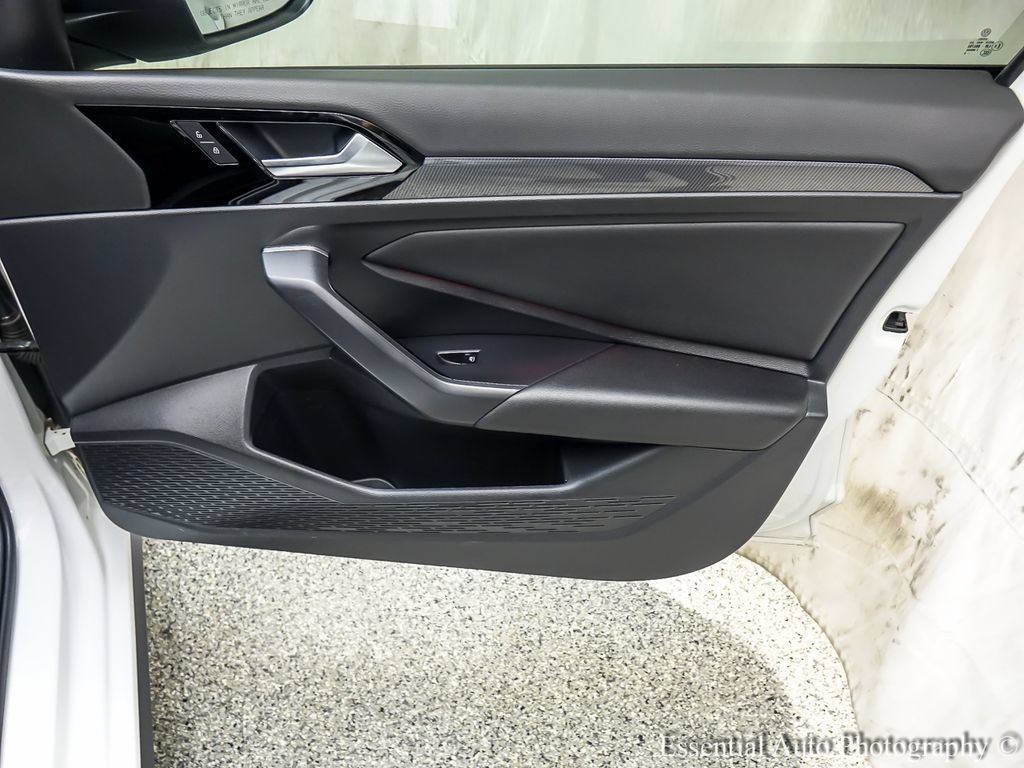 Used 2019 Volkswagen Jetta GLI FWD image 23