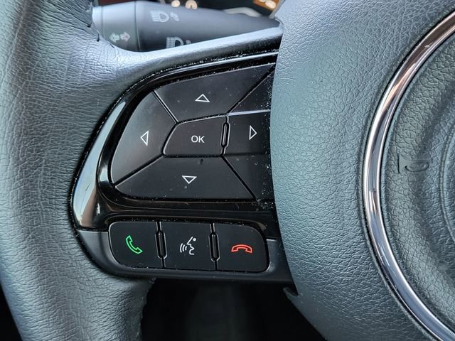 Used 2022 Jeep Renegade Altitude w/ Convenience Group AWD/4WD image 18