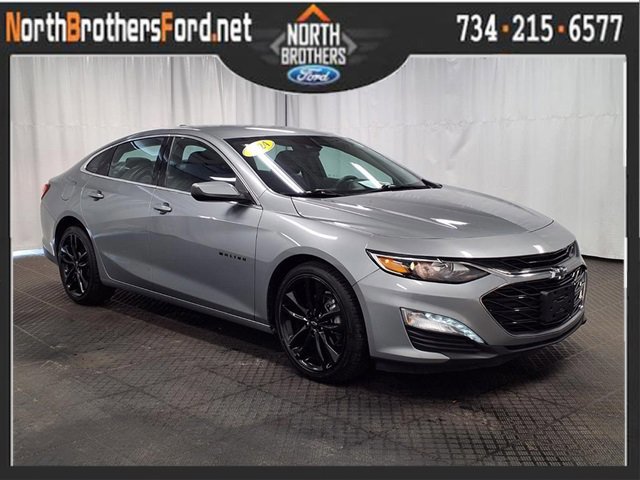 Used 2024 Chevrolet Malibu LT w/ Sport Edition image 5