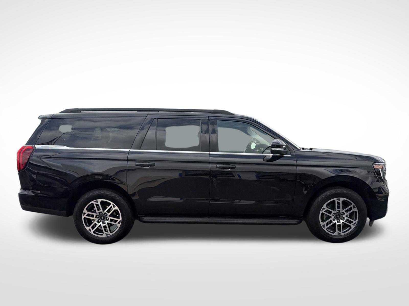 Certified 2025 Ford Expedition Max Active AWD/4WD image 7