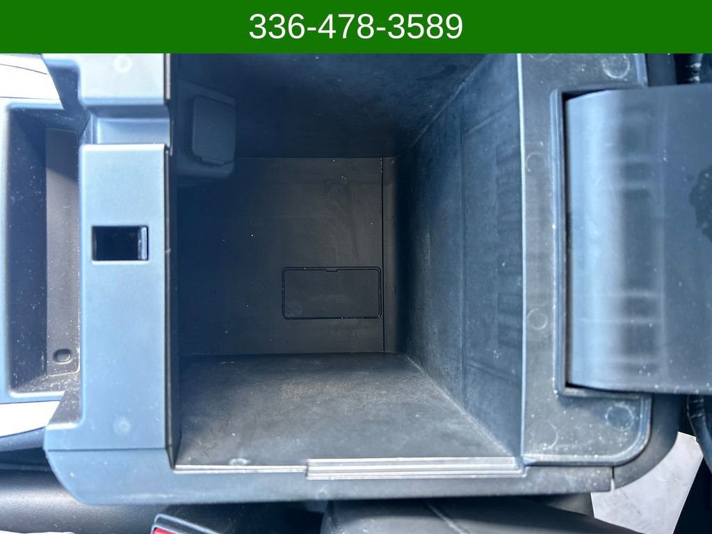 Certified 2022 Ford Explorer XLT w/ Equipment Group 202A image 26