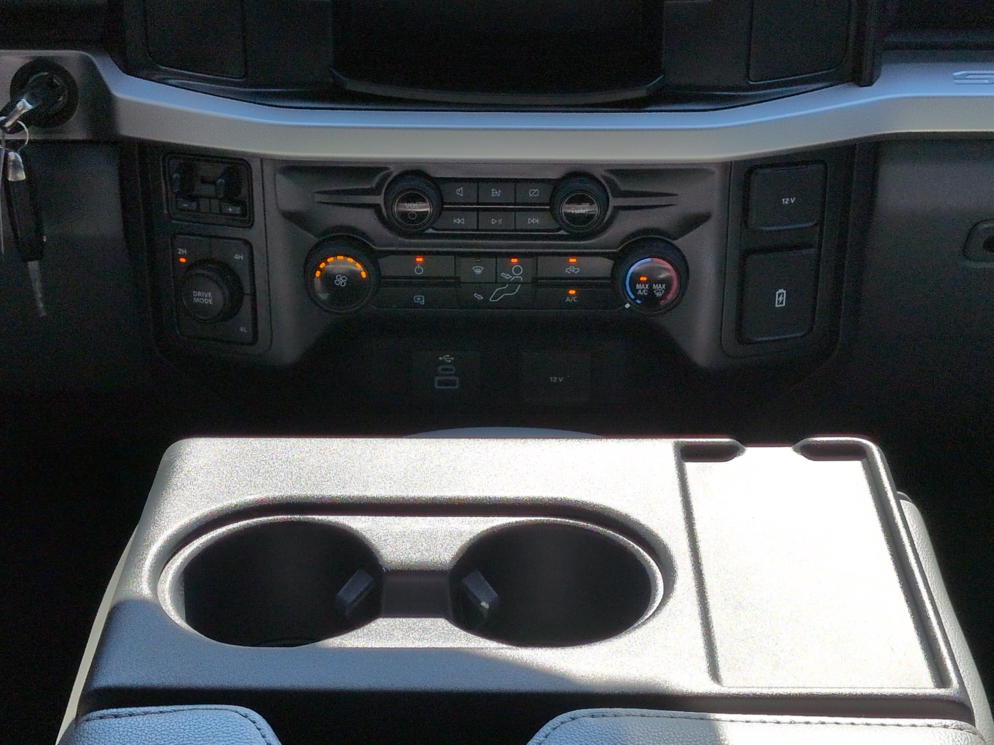 Certified 2023 Ford F350 XL AWD/4WD image 17