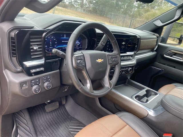 Used 2024 Chevrolet Silverado 2500 High Country w/ High Country Premium Package image 25