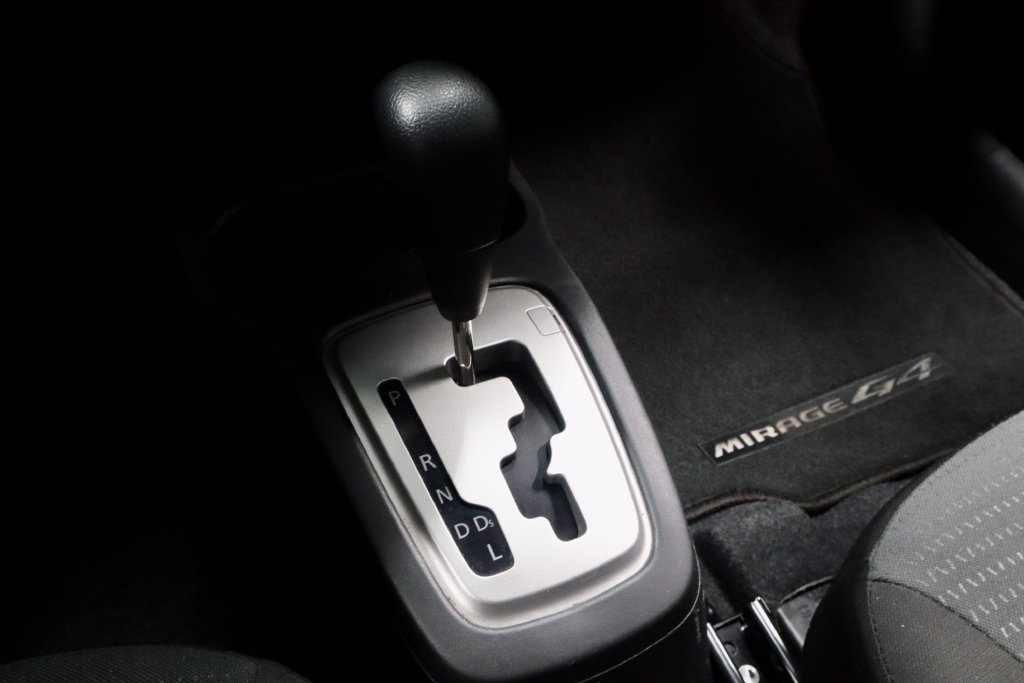 Used 2024 Mitsubishi Mirage G4 ES FWD image 30