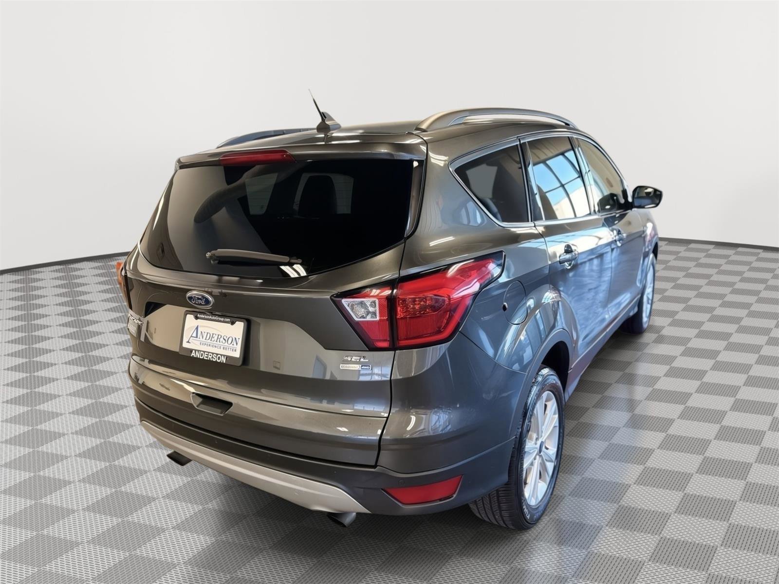 Certified 2019 Ford Escape SEL image 3