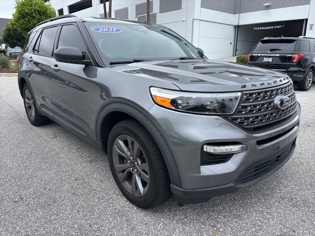 Certified 2021 Ford Explorer XLT w/ Equipment Group 202A