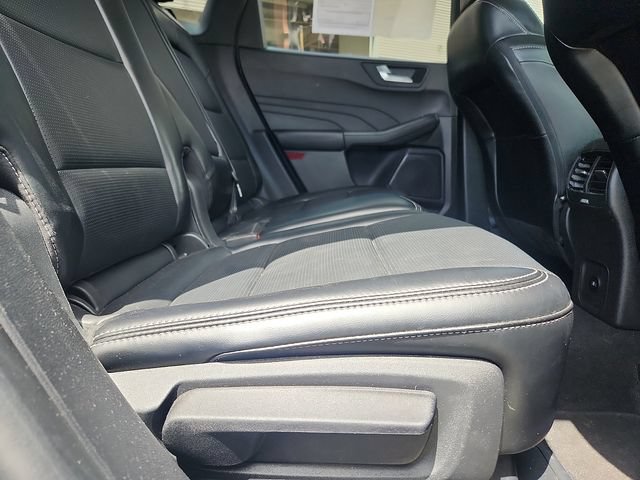 Certified 2024 Ford Escape Platinum AWD/4WD image 29