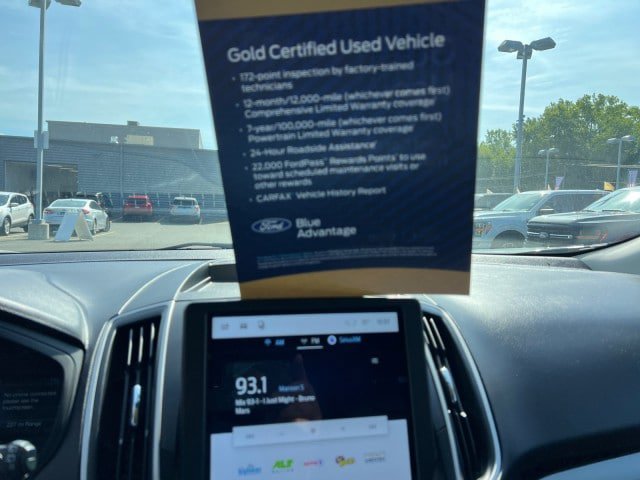 Certified 2024 Ford Edge SEL AWD/4WD image 18