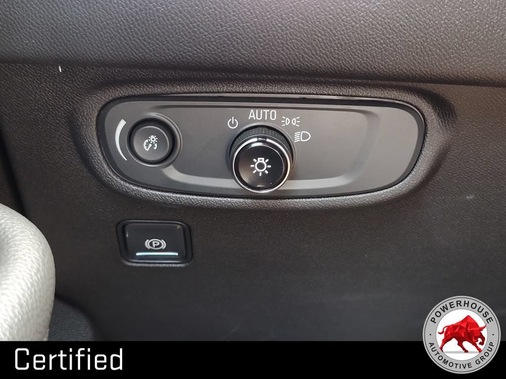Used 2022 GMC Terrain SLE w/ Driver Convenience Package FWD image 26