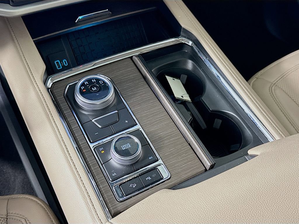 Certified 2024 Ford Expedition Max Limited image 20