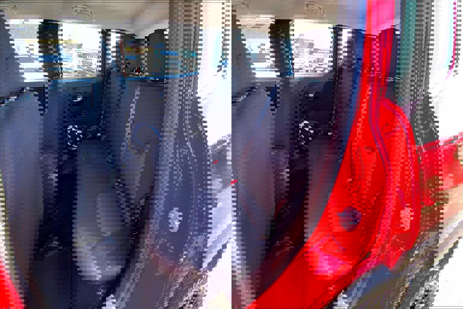 Used 2019 Jeep Renegade Sport image 20