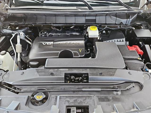 Used 2023 Nissan Pathfinder Platinum image 25