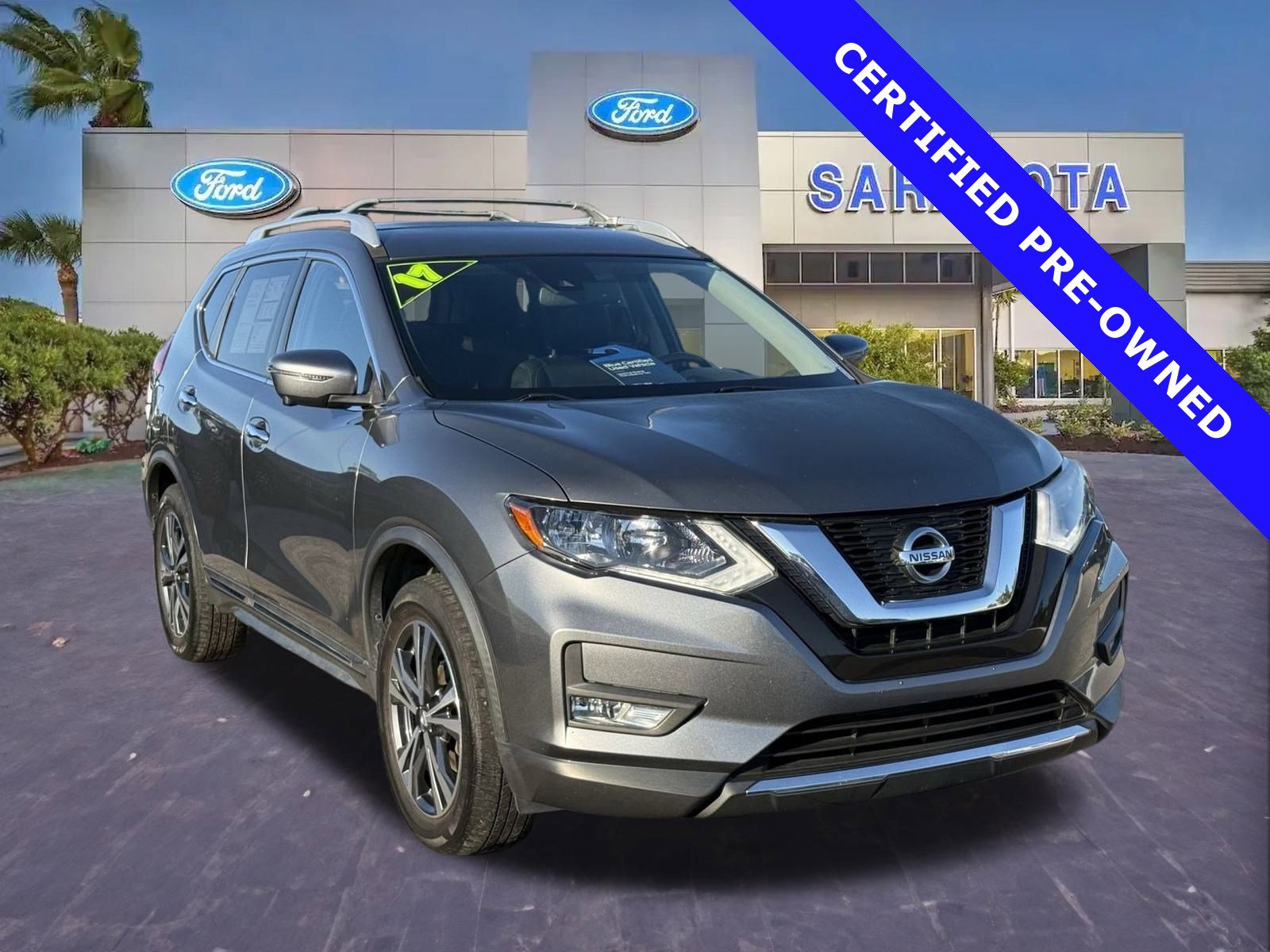 Used 2017 Nissan Rogue SL