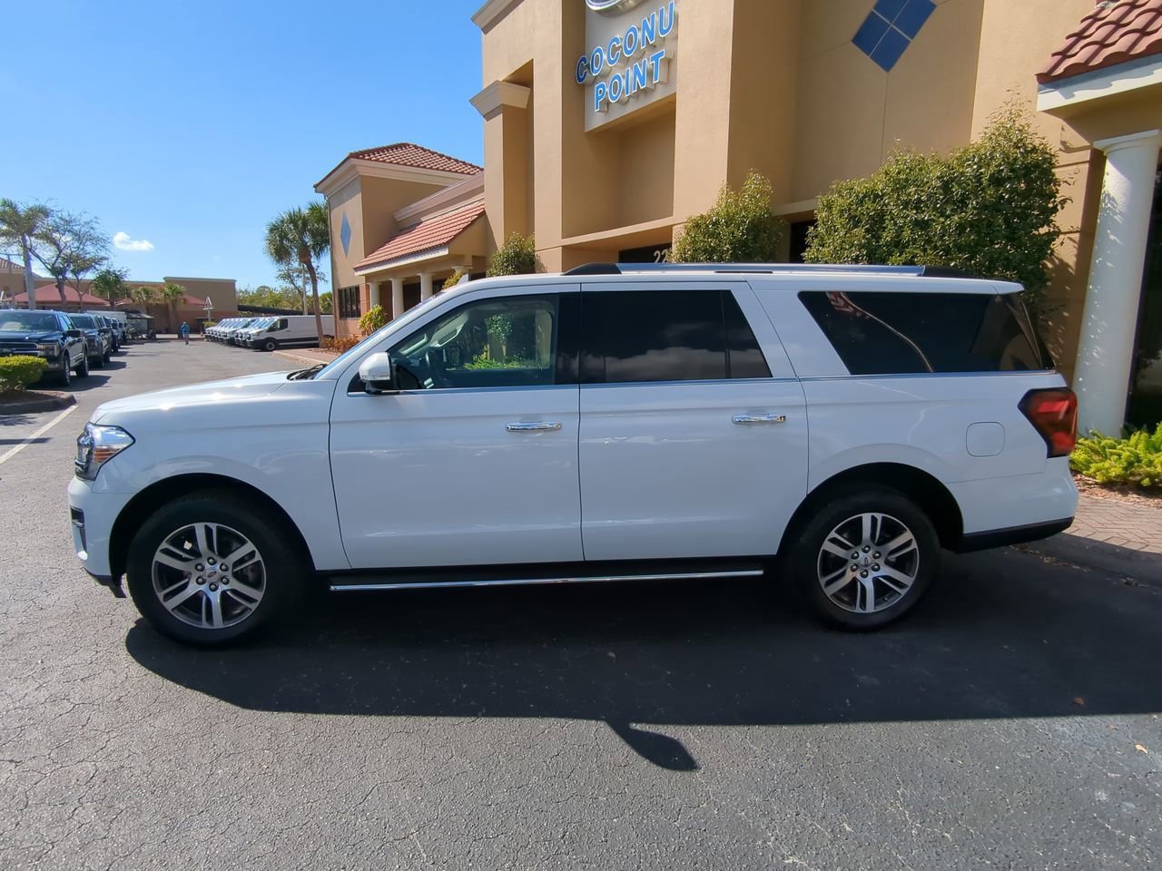 Certified 2022 Ford Expedition Max Limited image 2