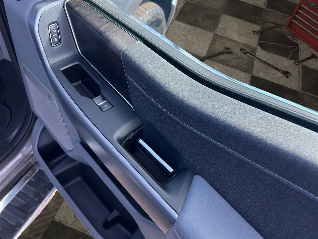 Certified 2022 Ford F150 Lariat w/ Equipment Group 502A High image 11