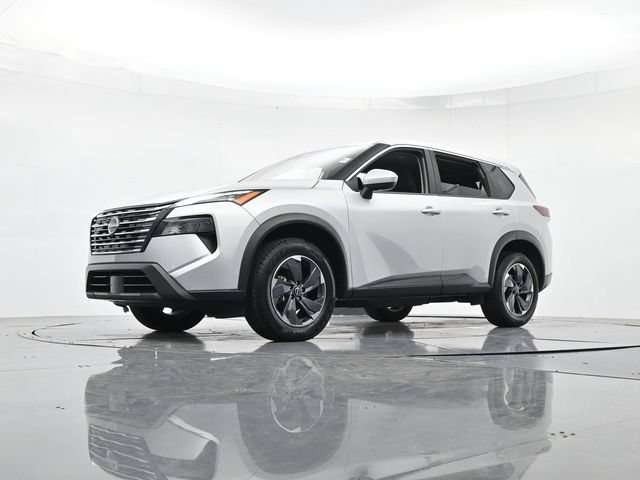 Used 2025 Nissan Rogue SV FWD image 35