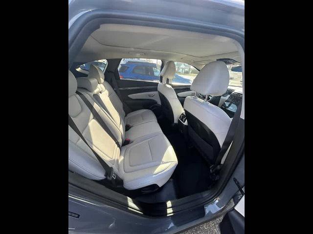 Used 2024 Hyundai Tucson Limited image 3