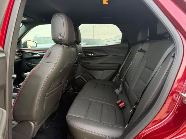 Used 2025 Chevrolet TrailBlazer RS w/ Convenience Package FWD image 10